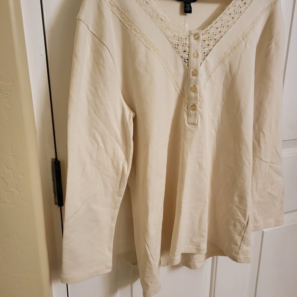 RALPH LAUREN Beige Lace Henley Embroidered Long Sleeve V Neck Top Size Large NWT - Picture 4 of 14